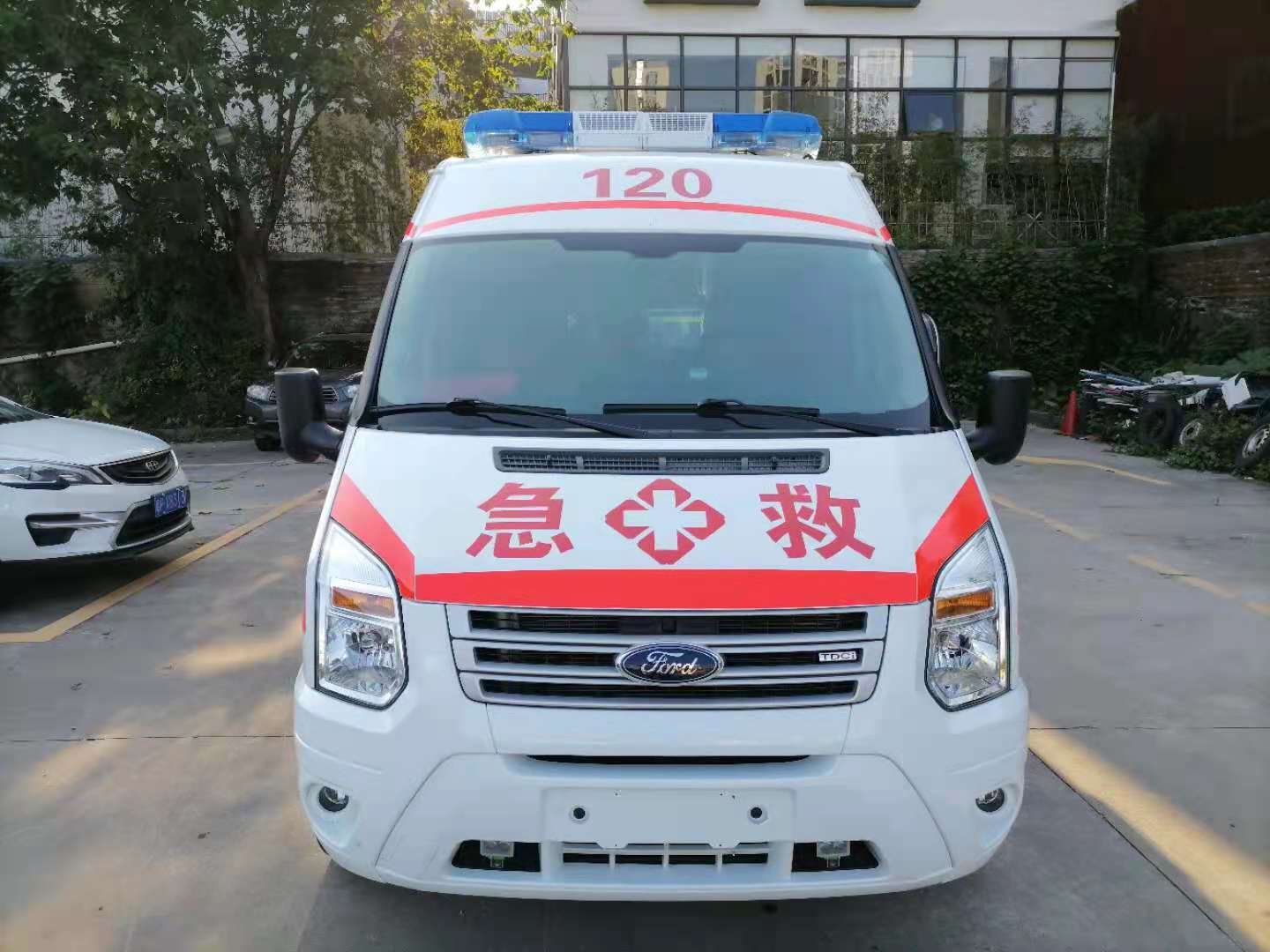 博湖县妇婴监护型护送